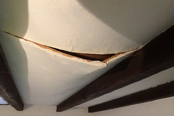 Deterioration of flat roofs image